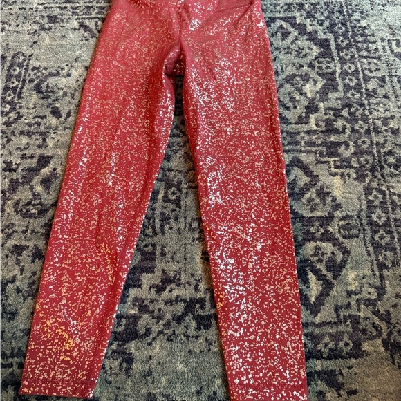 NWT- Sweaty Betty 7/8 Goddess Yoga Leggings Red Terrazzo Disco Foil Print Sz S - Picture 2 of 6